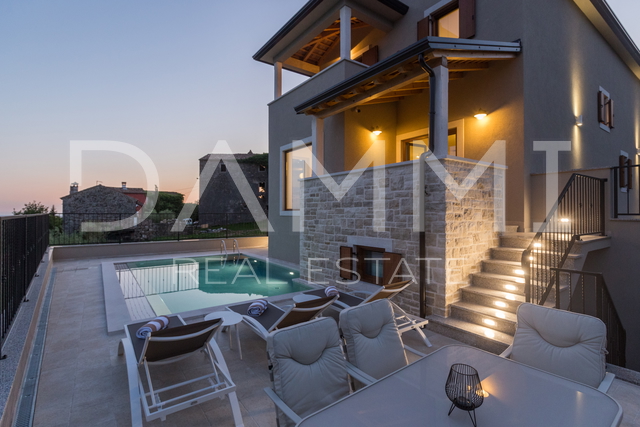 ISTRIEN, BUJE - Wunderschöne Villa mit Blick auf das Meer und die Natur